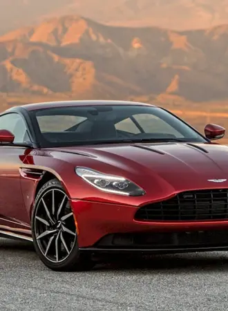 Астон Мартин db11