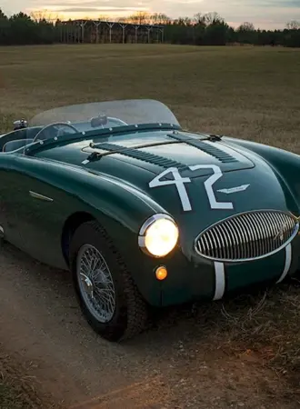 Austin-Healey 100 s