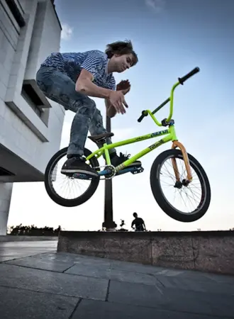 BMX 5740