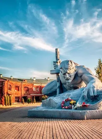 Брест мемориальный комплекс
