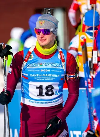 Дмитрий Васильев Олимпийский чемпион по биатлону