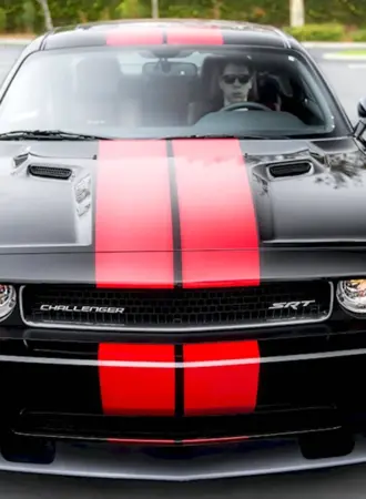 Dodge Challenger srt8 Red
