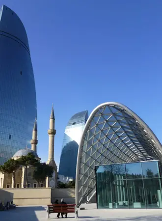 Доспремичательности Баку