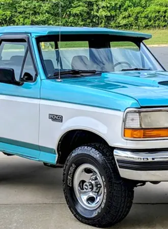 Ford Bronco 2000