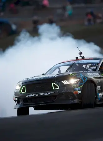 Ford Mustang дрифт
