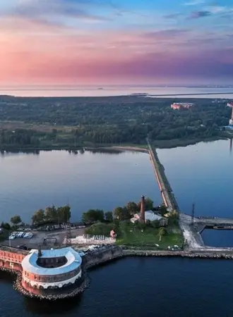 Форт Кроншлот в Кронштадте