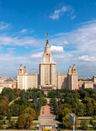 Главное здание МГУ на Воробьёвых горах
