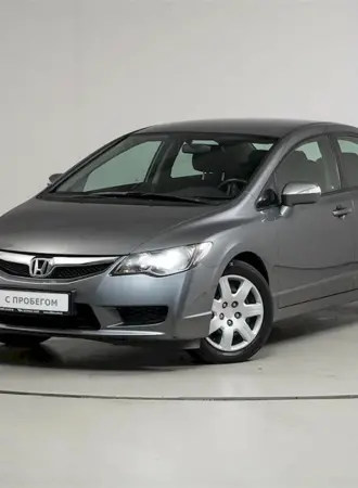 Honda Civic 2011 1.8 140 л