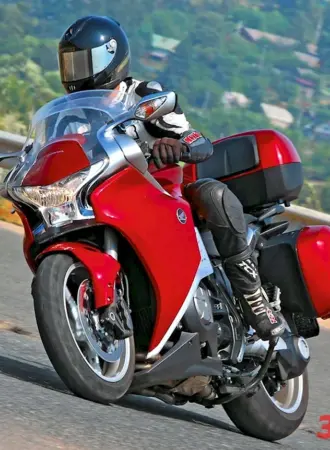 Honda vfr1200f auto