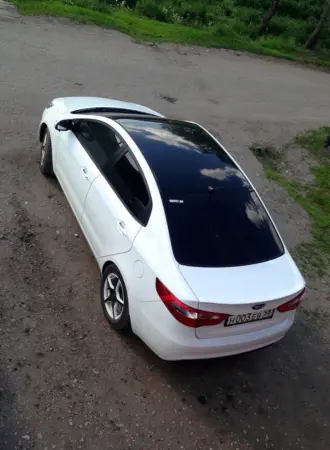 Kia Cerato с панорамной крышей