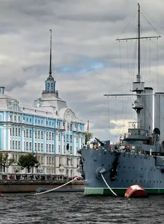 Крейсер Аврора в Санкт-Петербурге