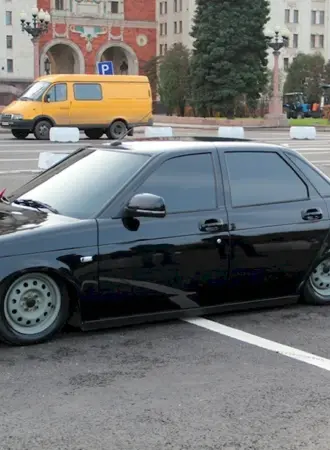 Lada Priora заниженная 102