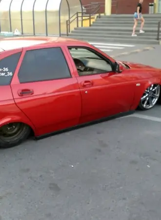 Лада Приора заниженная
