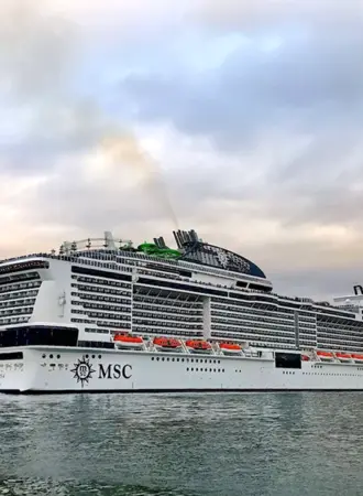Лайнер грандиоза MSC
