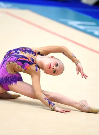 Лаура Диамбекова гимнастика