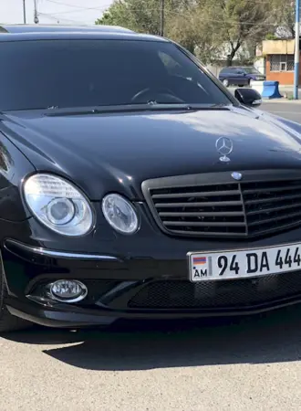 Mercedes Benz w211 Armenia