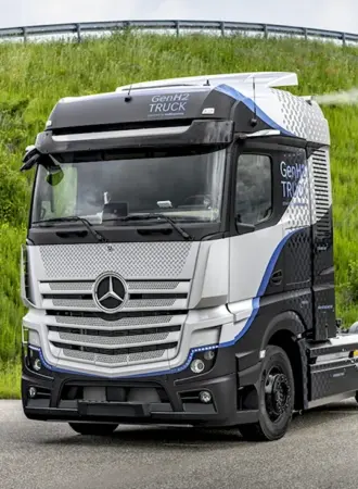 Mercedes Truck 2022