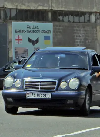 Мерседес е800
