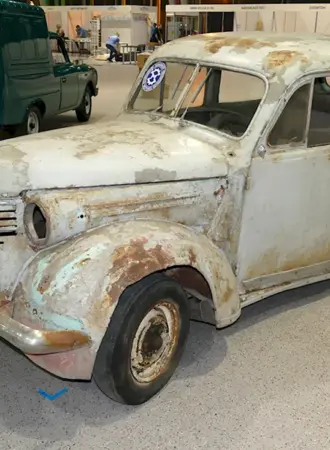 Москвич-400 автомобиль забросивший