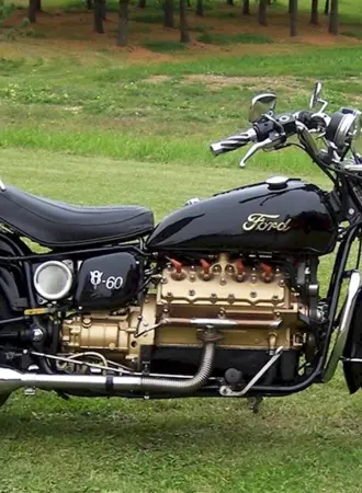 Мотоцикл v8 Flathead