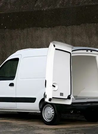 Nissan Kubistar фургон