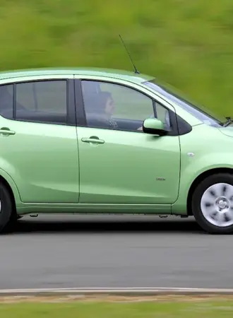 Opel Agila b