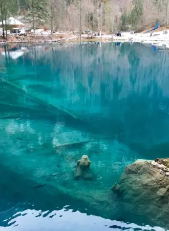 Озеро Blausee Швейцария