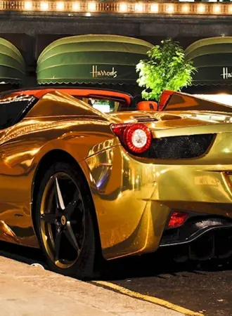 Porsche 918 Gold