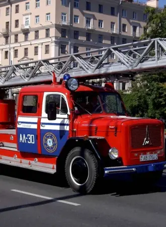 Пожарный автомобиль АПУ-7-100
