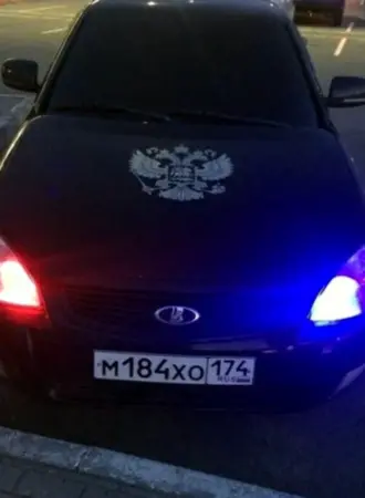Приора оперская с мигалками