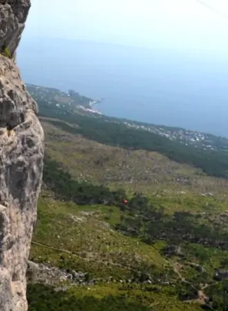 Шаан Кая прыжки рабочий стол