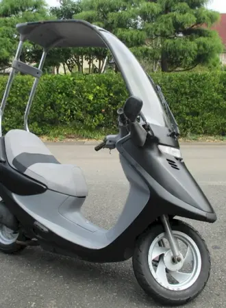 Скутер Honda cabina 50