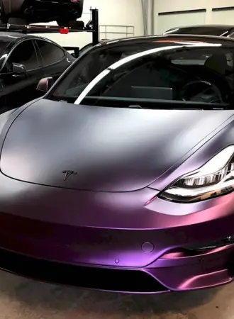 Tesla model 3 фиолетовая