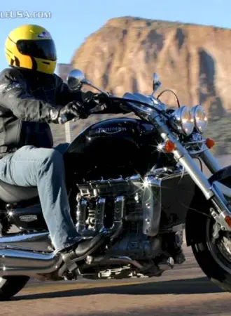 Triumph Rocket III 2005 кастом