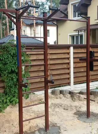 Турник уличный