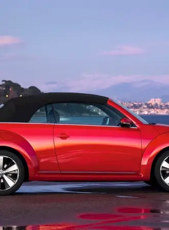 Volkswagen Beetle Cabriolet 2012