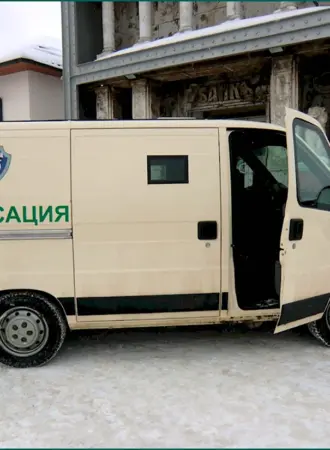 Volkswagen Caddy инкассатор