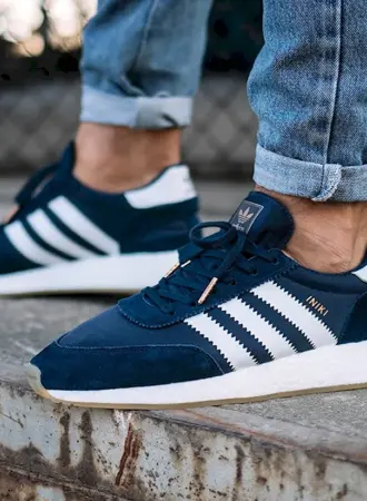 Adidas Iniki