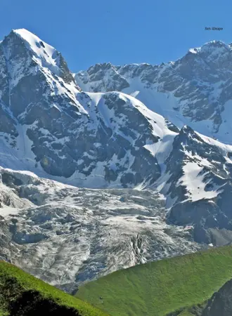 Безенгийская стена Кабардино-Балкария