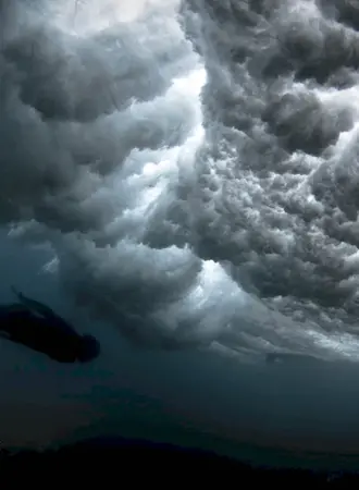 Буря под водой