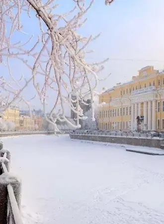 Юсуповский дворец в Санкт-Петербурге зимой