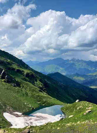 Озеро Чха Абхазия