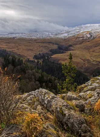 Плато Лаго-Наки Адыгея осень