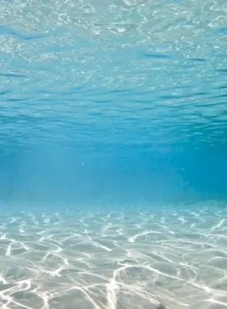 Под водой