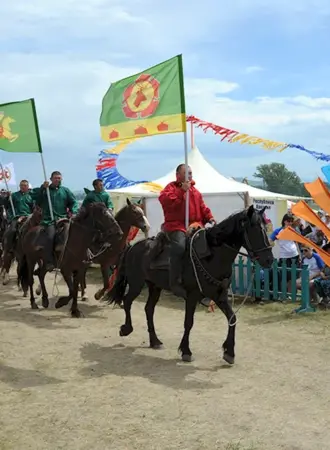 Праздник тун Пайрам
