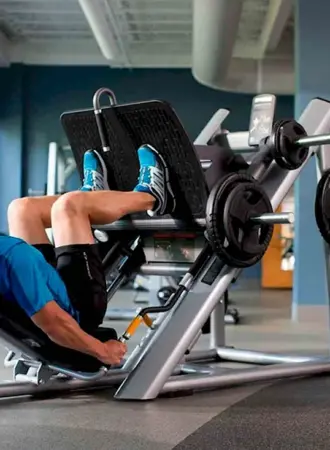 Precor жим ногами