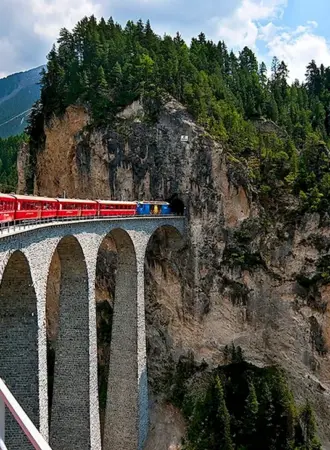 Ретийская железная дорога Швейцария