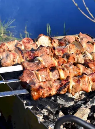 Шашлык на мангале