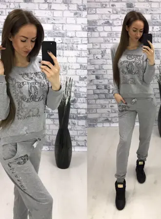Спортивный костюм со стразами женский