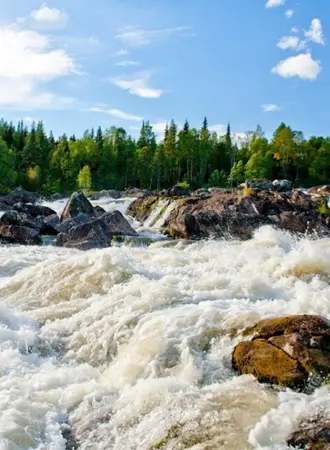 Водопад Киваккакоски в Карелии